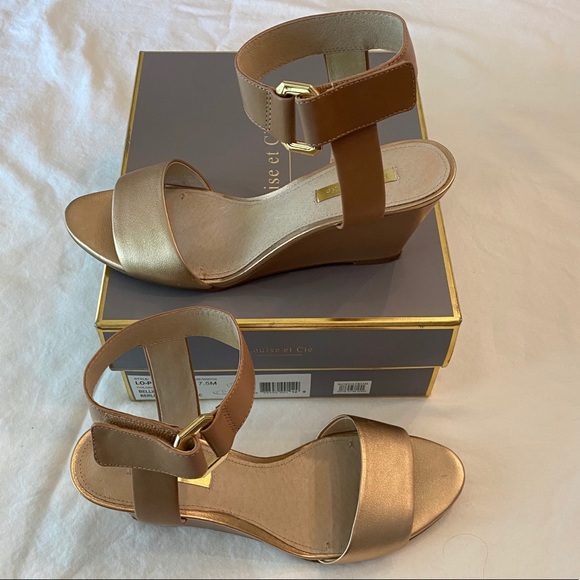 Louise et Cie Platinum Ankle Strap Wedge Heels - Picture 1 of 7